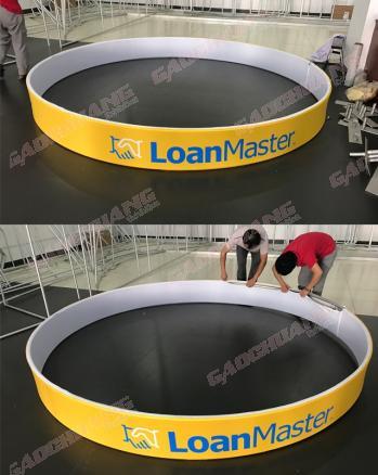 Hanging Banner Exhibition with Full Color Printed Sign