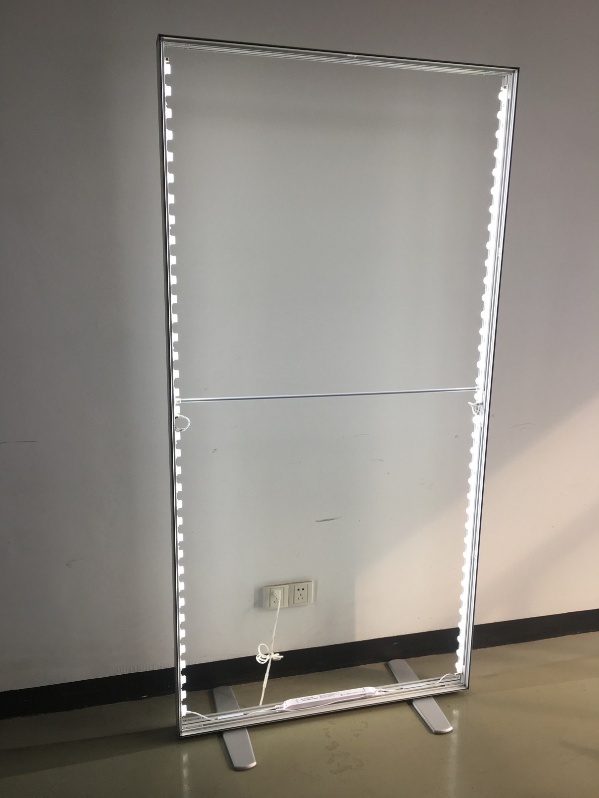 80mm Thick Tool Free Double Sided Light Box.jpg